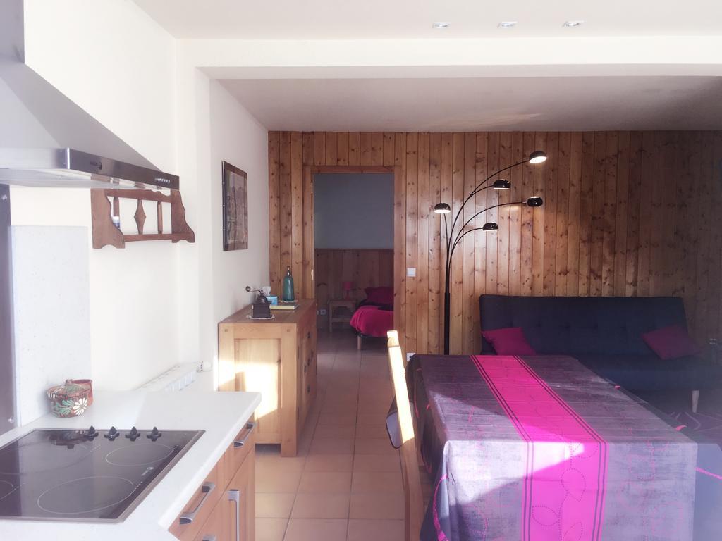 Gite Les Cariolettes Font-Romeu-Odeillo-Via Exterior foto