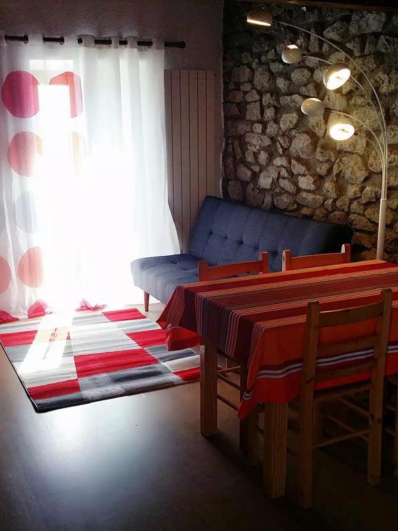 Gite Les Cariolettes Font-Romeu-Odeillo-Via Exterior foto